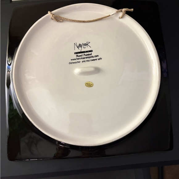 Colorful Square Ceramic Plate with Fish Design - Picture 3 of 3